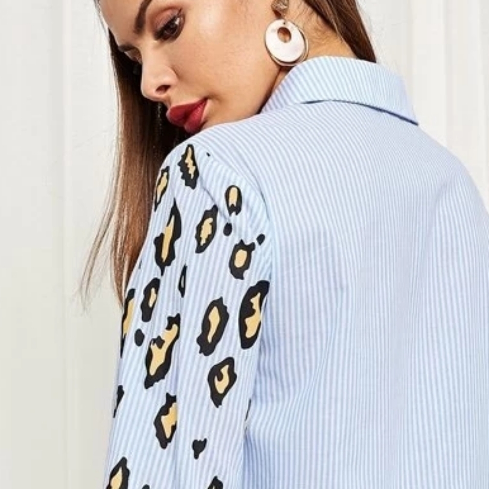 Leopard Animal Print Button Down Top Like New - image 4